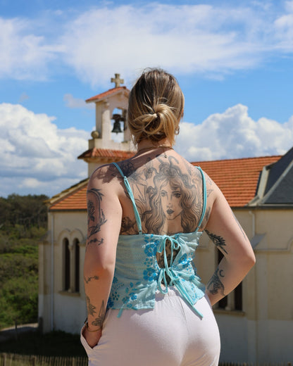 TOP BLEU À SEQUINS